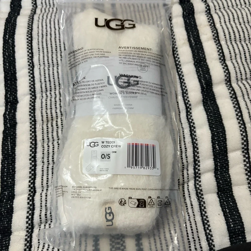 NWT….Teddi Cozy Crew Creme Socks